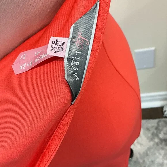 Dress - Picture 6 of 6